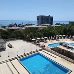 Europroperties Yalta شقة *