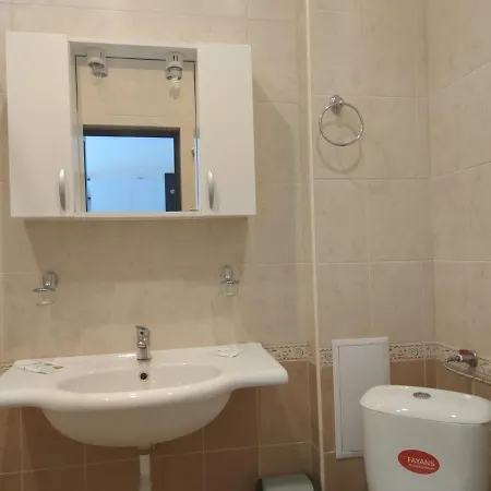 Europroperties Yalta * Golden Sands