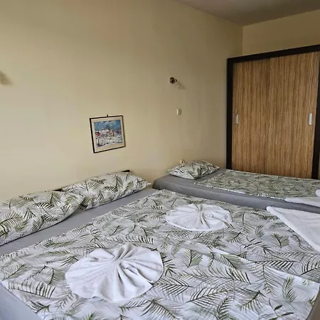 Apartment Europroperties Yalta Golden Sands