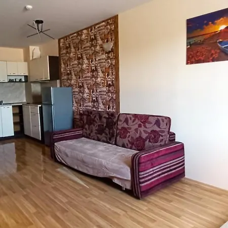 Europroperties Yalta Апартамент *