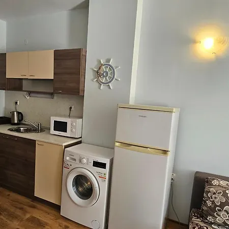 Europroperties Yalta גולדן סנדס