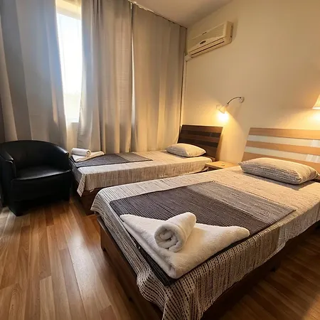 Europroperties Yalta דירה גולדן סנדס