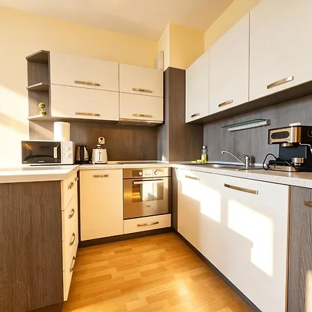 Europroperties Yalta Апартаменты *