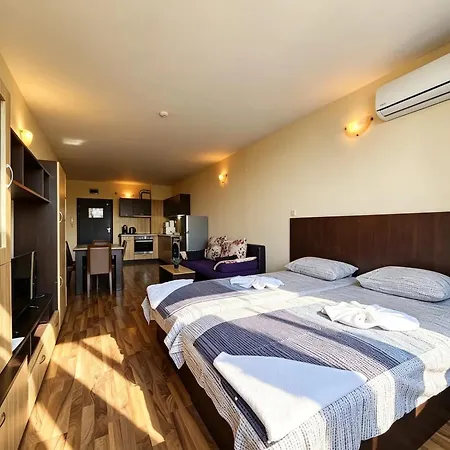 Europroperties Yalta Апартаменты *