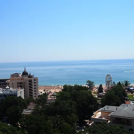 Europroperties Yalta Nisipurile de Aur