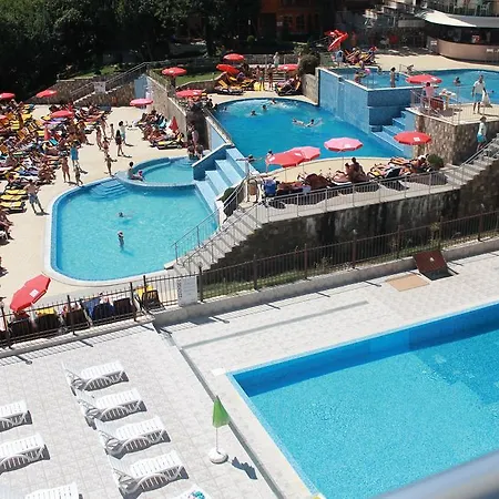 Europroperties Yalta * גולדן סנדס