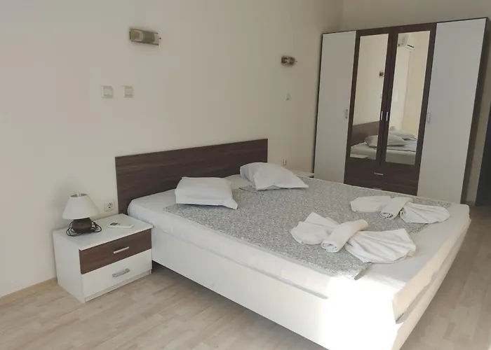 Apartment Europroperties Yalta Golden Sands
