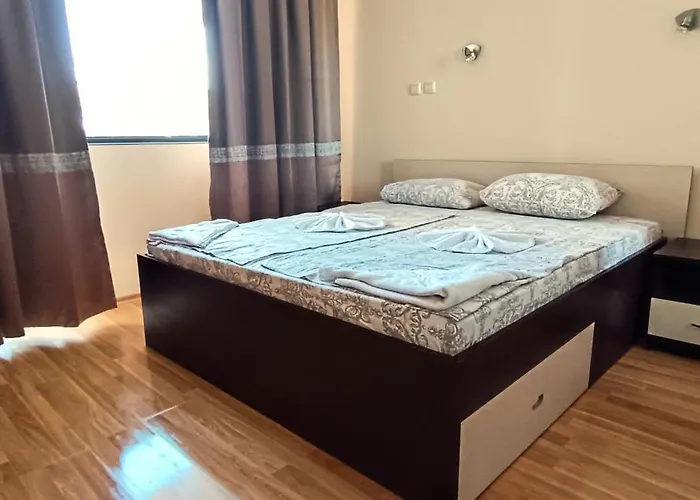 Europroperties Yalta شقة غولدن ساندز