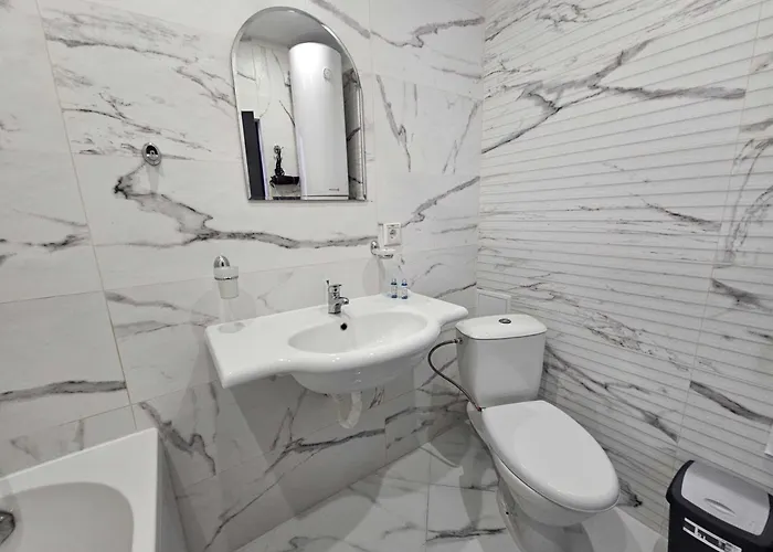 Europroperties Yalta * غولدن ساندز