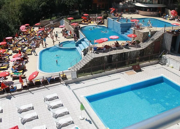 Europroperties Yalta * غولدن ساندز